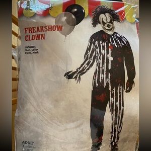 Spirit Freakshow Clown Costume